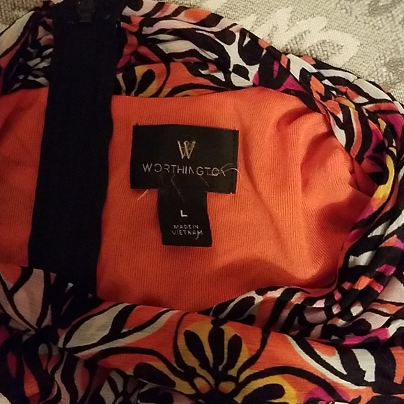 Top - Picture 5 of 5